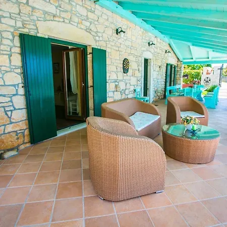 Charming Luce Ribari In Istria Countryside Villa *