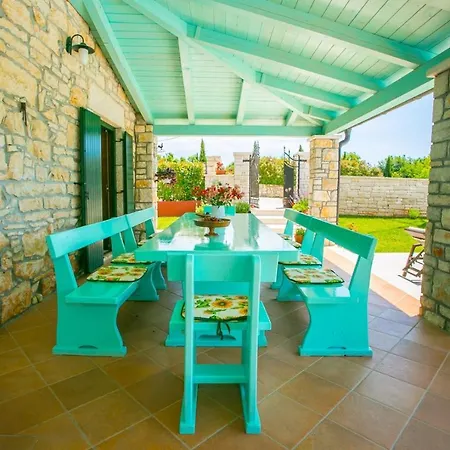 Villa Charming Luce Ribari In Istria Countryside Radetići